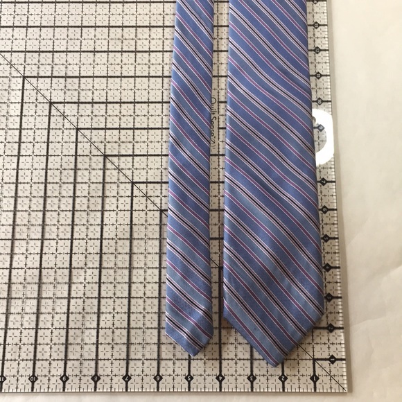 Robert Talbott Carmel light blue with purple diagonal stripes. Hand Sewn - Picture 9 of 9